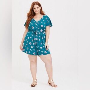 NWT torrid Her Universe Disney The Little Mermaid Ariel Seashell Romper